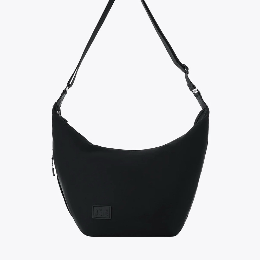 The Crescent Catchall 
in Black